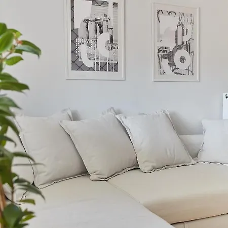 Bright Bright C- Modern With Terrace